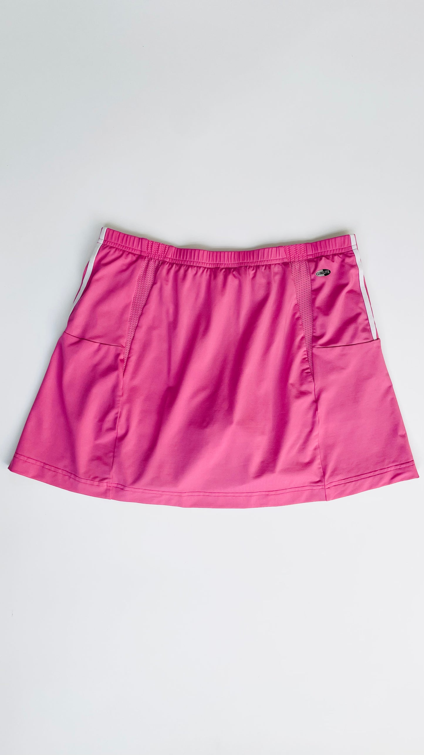 Pre-Loved pink ADIDAS tennis skirt - Size M