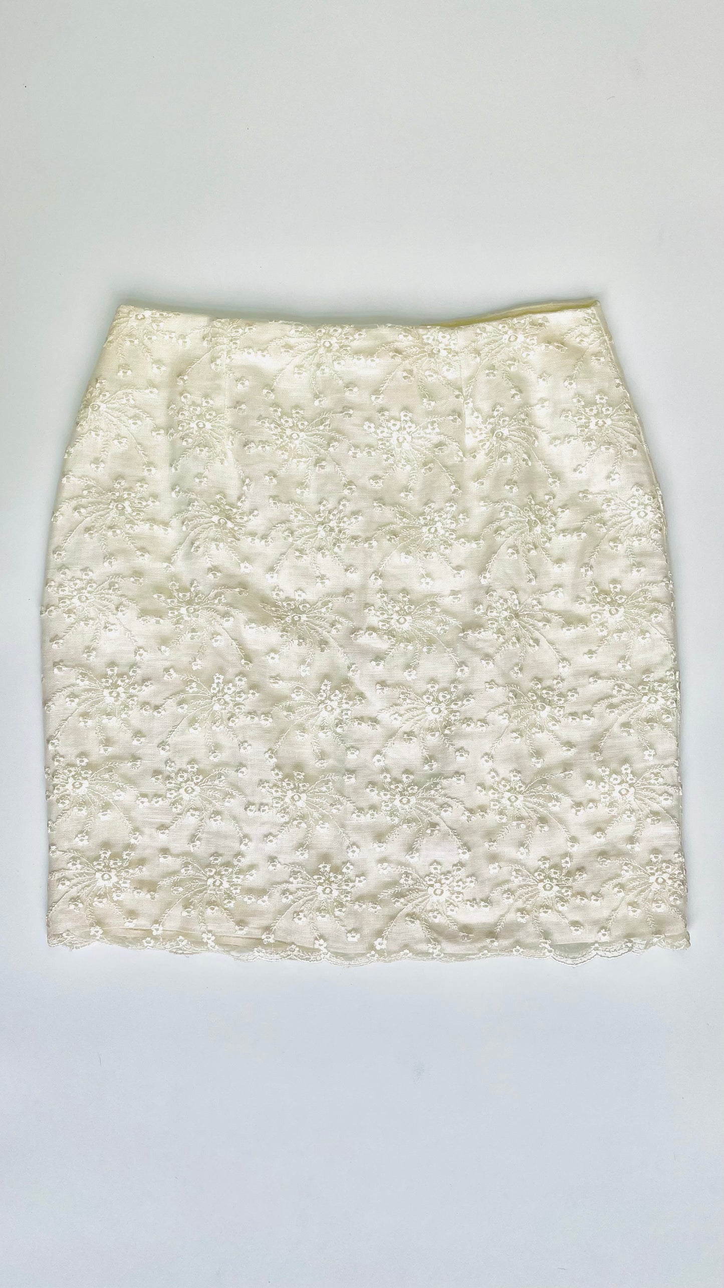 90s Cache cream floral embroidered skirt - Size S