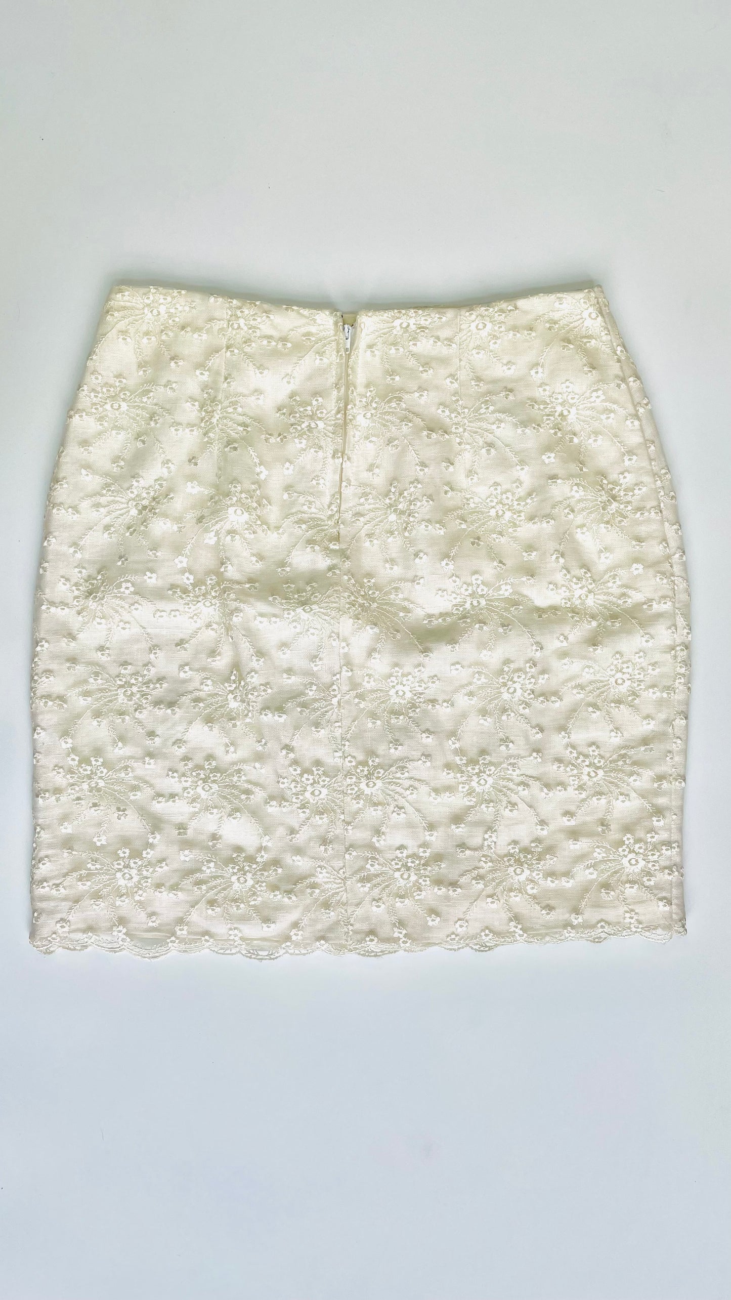 90s Cache cream floral embroidered skirt - Size S