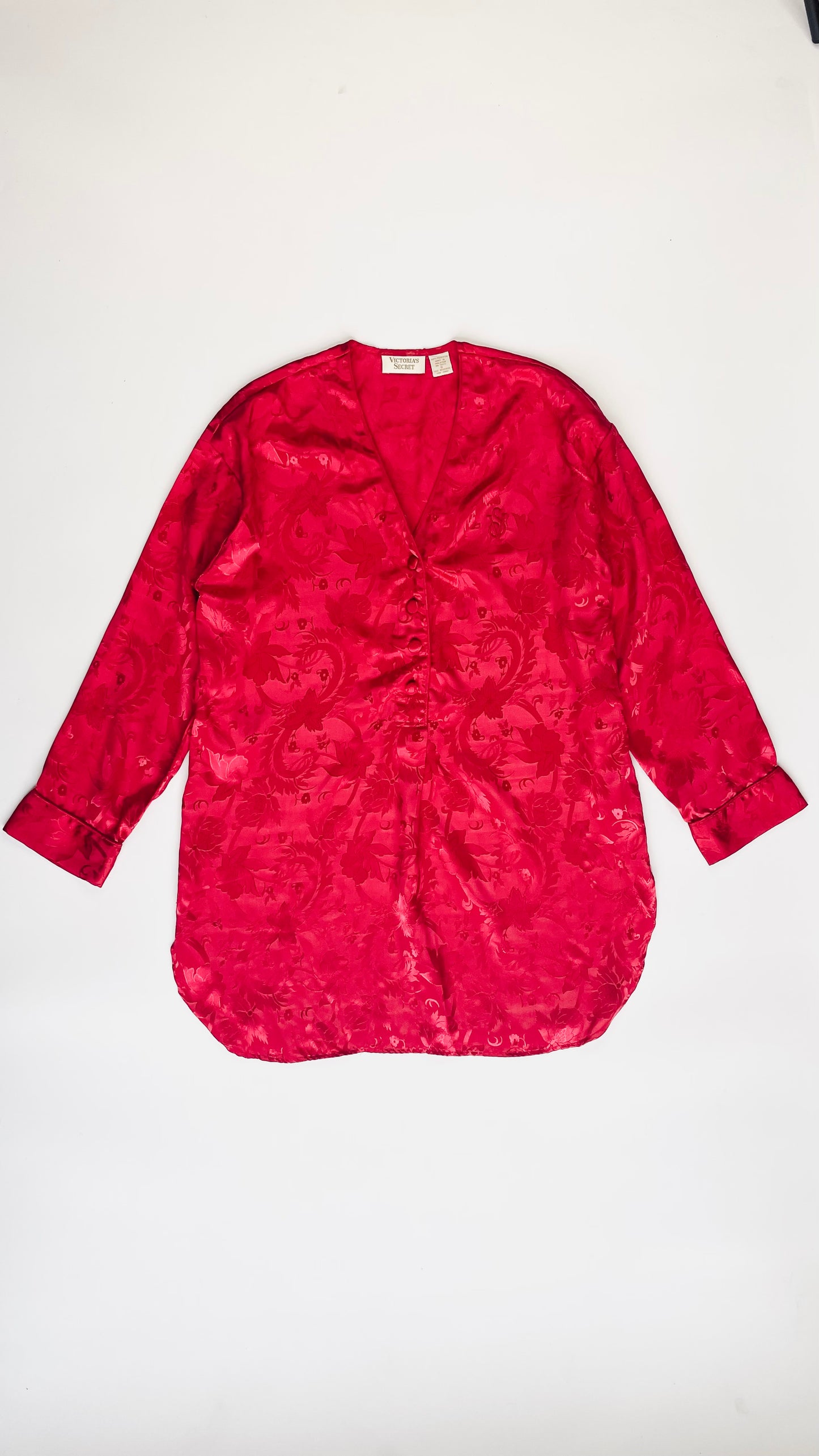 Vintage 90s Victoria's Secret red satin floral print sleep shirt - Size S