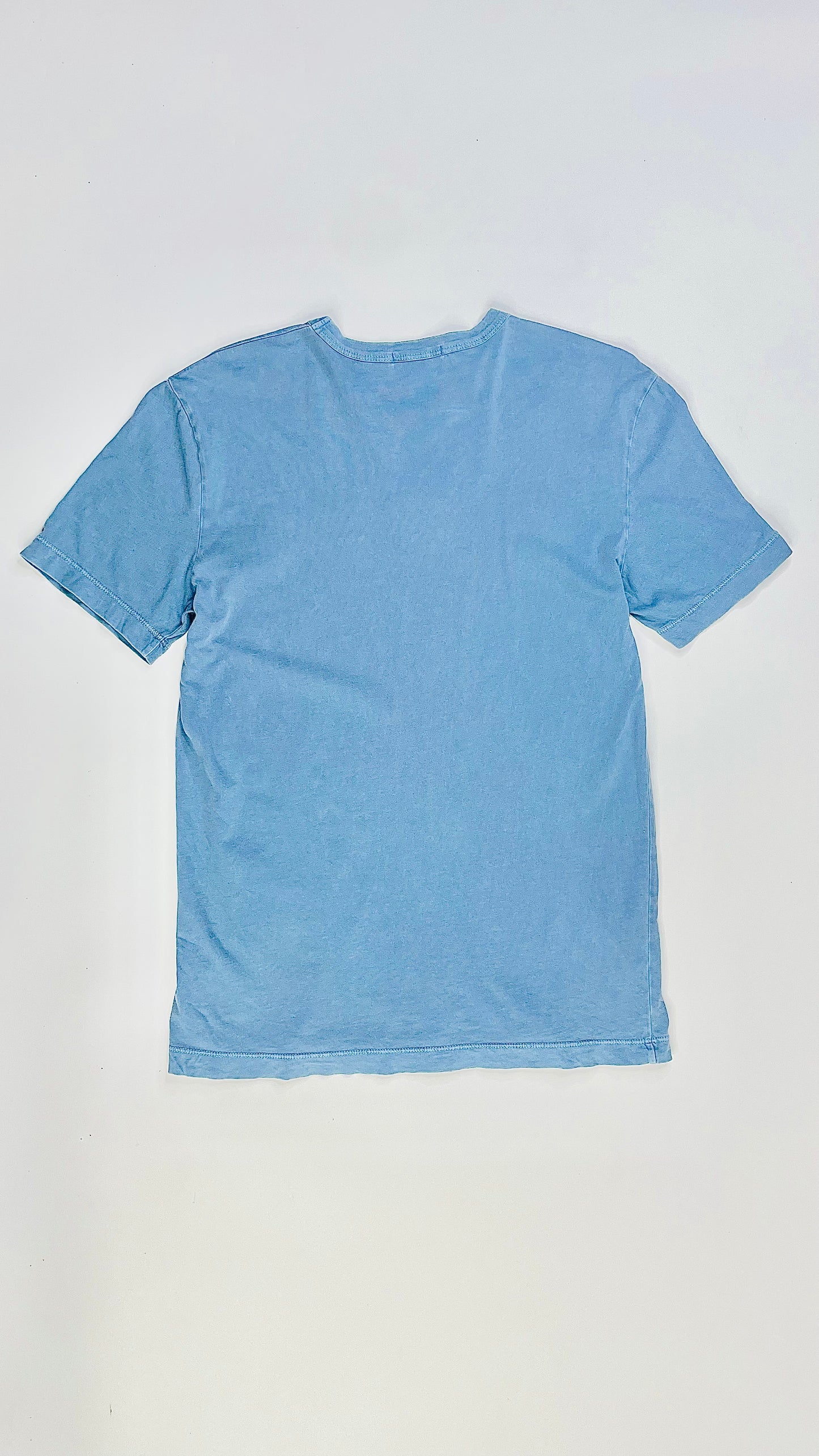 Pre-Loved JAMES PERSE smokey blue t-shirt - Size 1