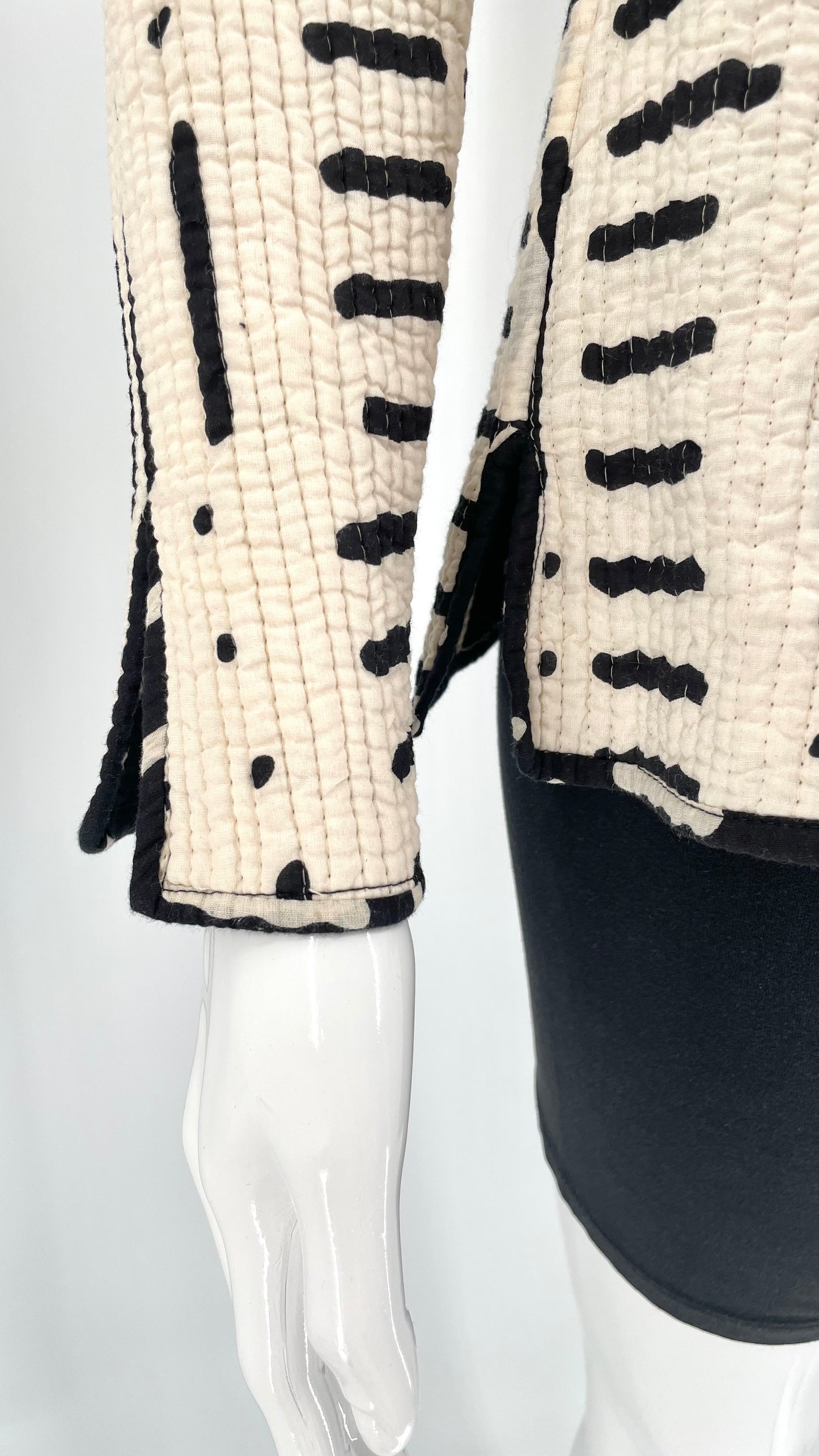 Vintage cream & black quilted reversible jacket - Size S