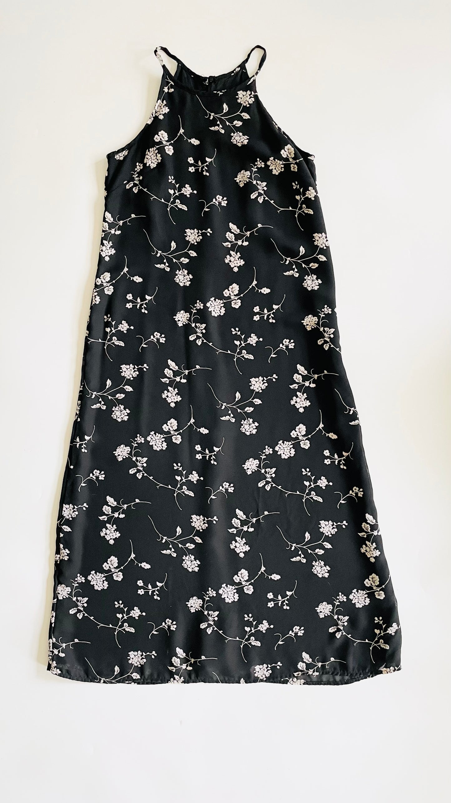 Vintage 90s black & white floral print halter maxi dress - Size 10 / M