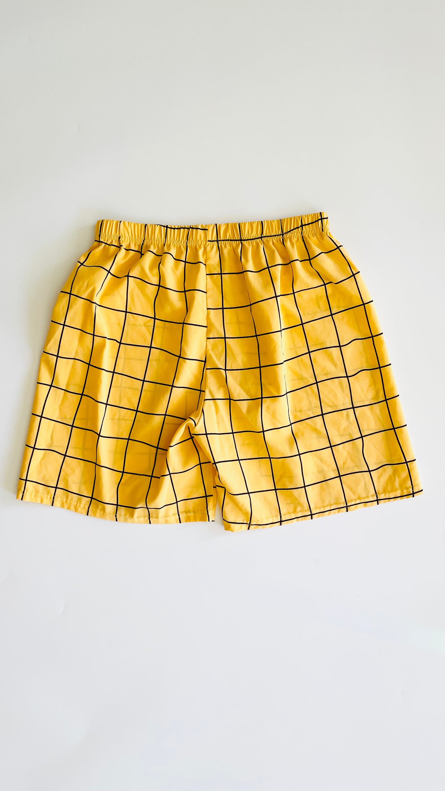 Pre-Loved yellow and black geometric plaid shorts - Size S
