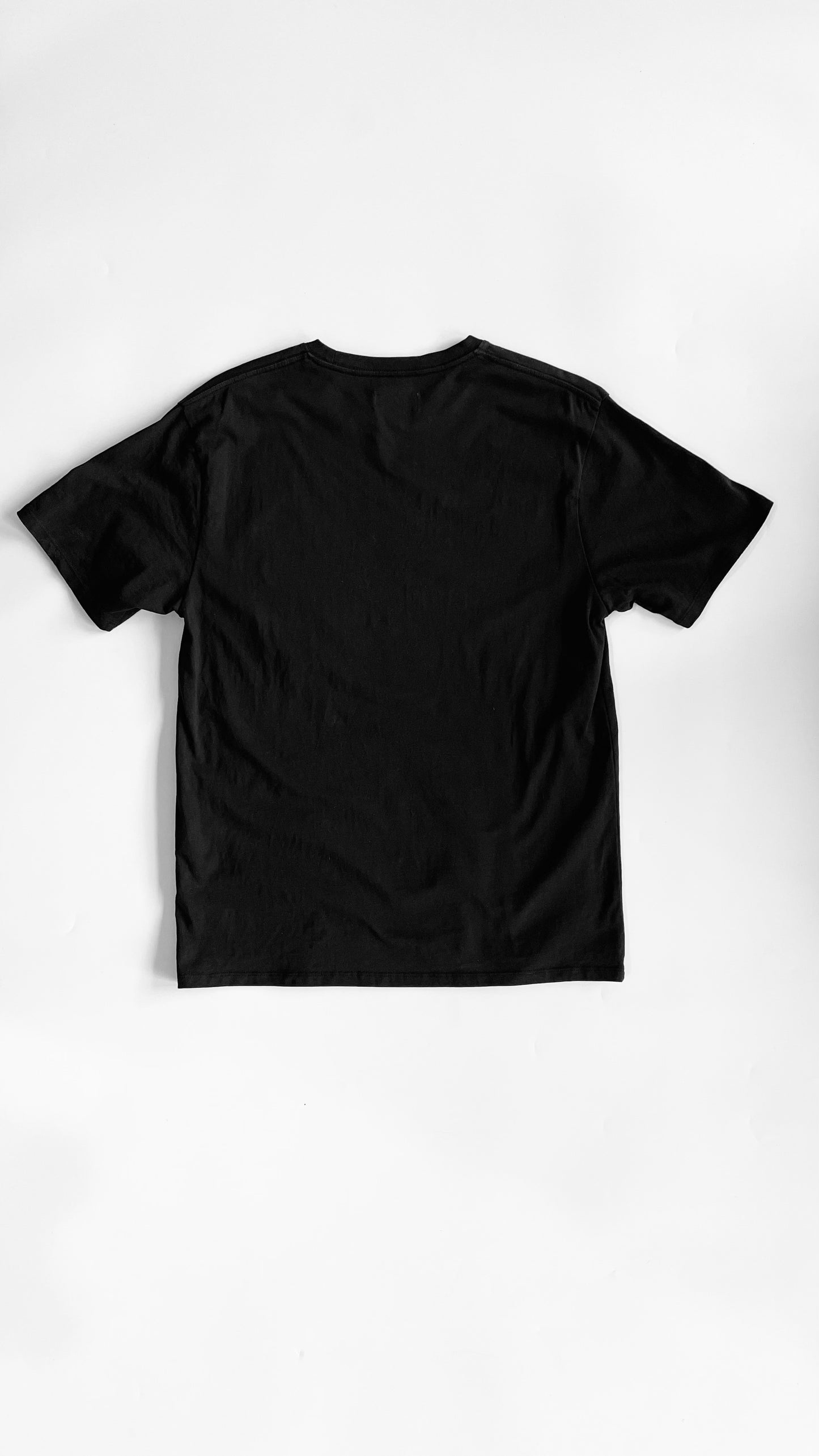 Pre-Loved Saturdays Surf NYC black t-shirt - Size M