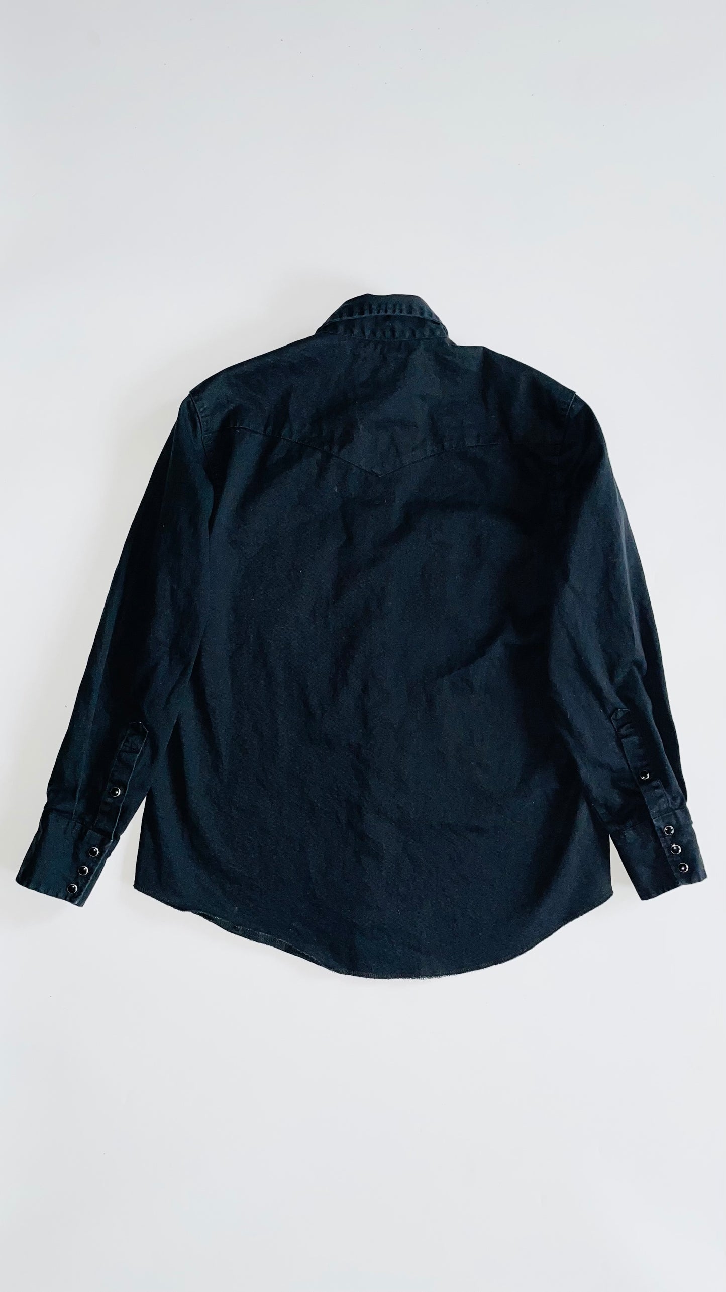 Vintage 90s Wrangler black button up western shirt - Size L