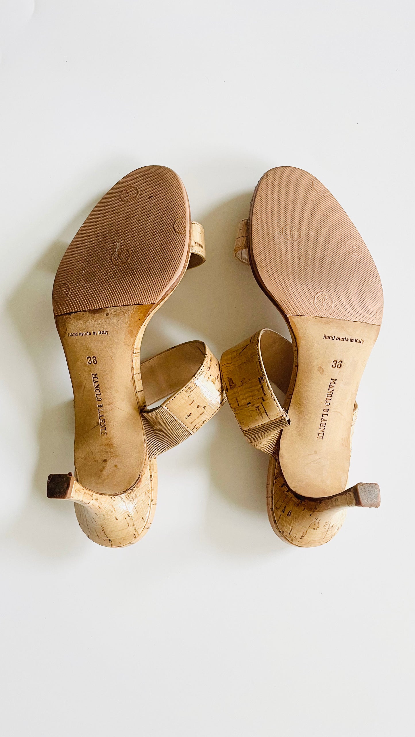 Pre-Loved Manolo Blahnik cork heels - Size 36
